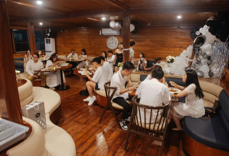 Sailor Dinner Cruise Phinisi Cruise photo 3
