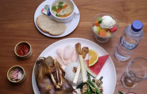 Bebek Bengil Ubud thumbnail 2