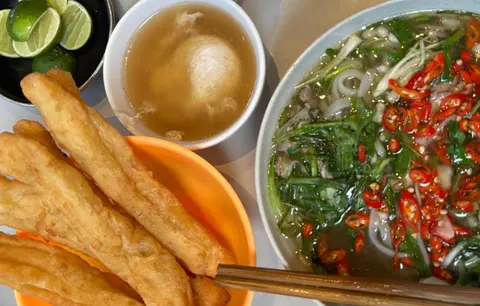PHO THIN CANGGU thumbnail 1