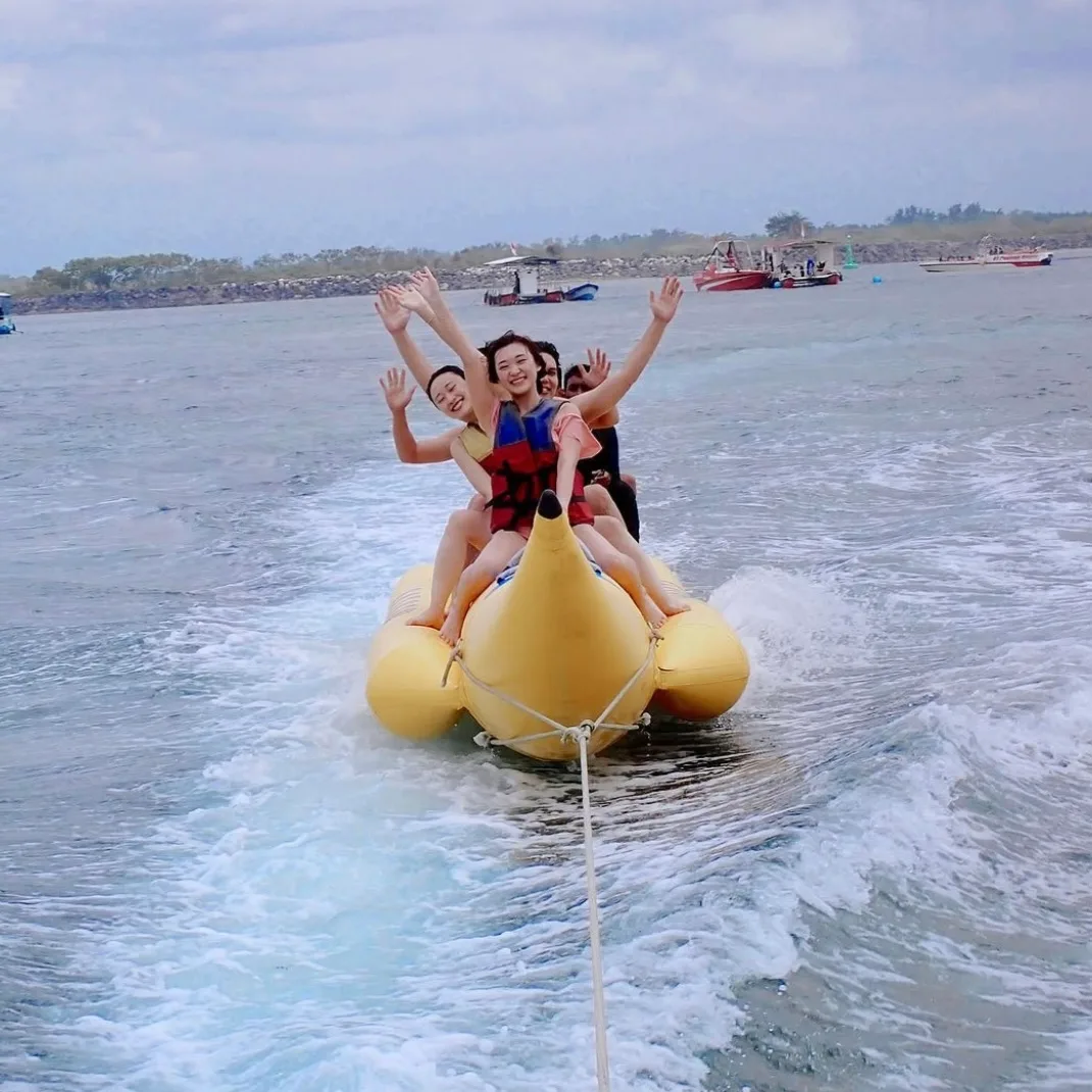 Banana Boat & Donut Boat